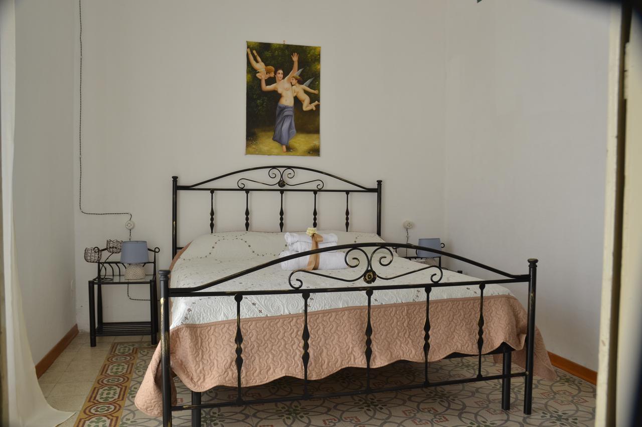 Gocce Siciliane Apartments ปอร์โต เอมเปโดเกล ภายนอก รูปภาพ