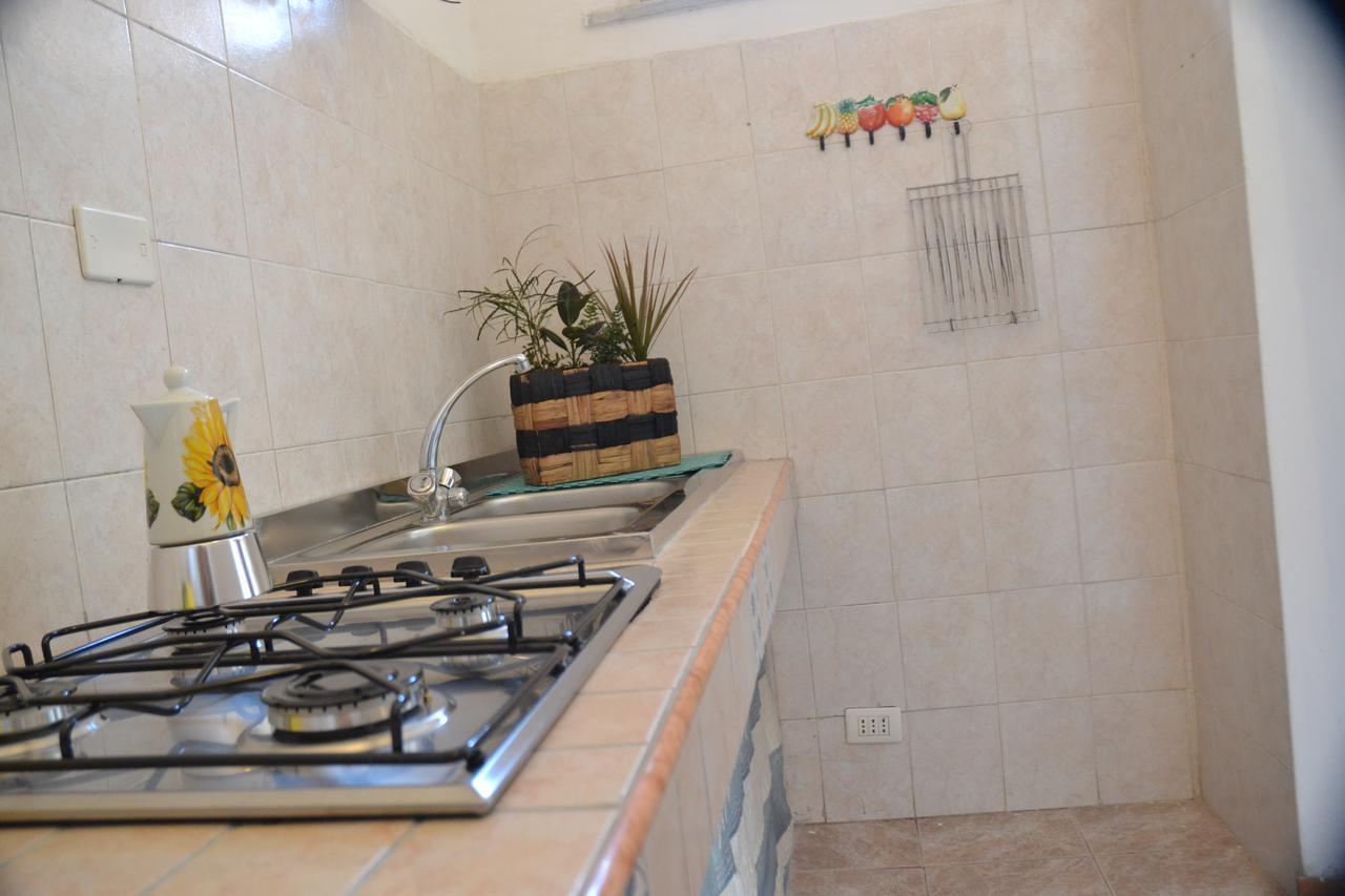 Gocce Siciliane Apartments ปอร์โต เอมเปโดเกล ภายนอก รูปภาพ