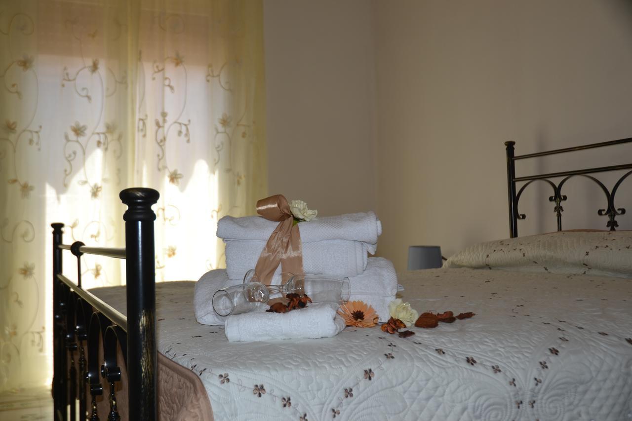 Gocce Siciliane Apartments ปอร์โต เอมเปโดเกล ภายนอก รูปภาพ