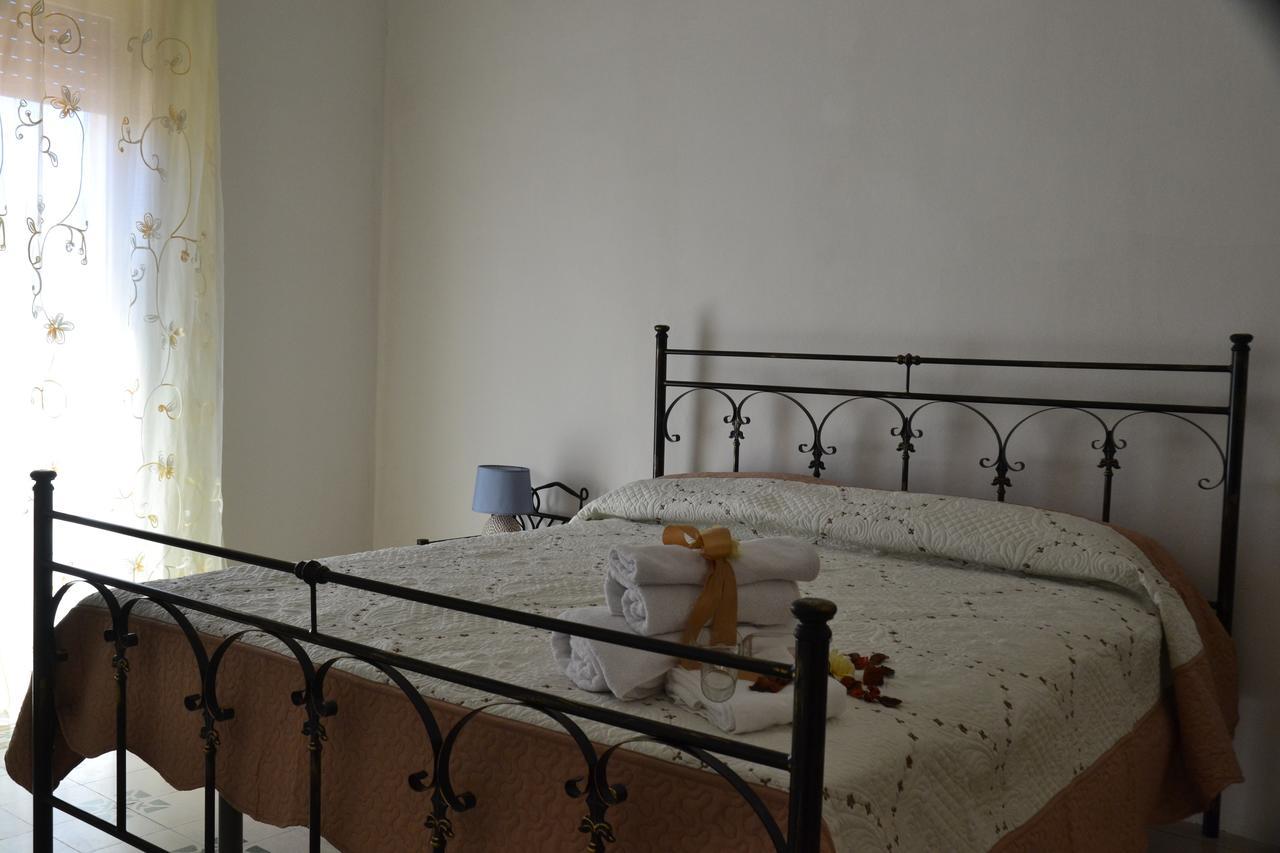 Gocce Siciliane Apartments ปอร์โต เอมเปโดเกล ภายนอก รูปภาพ